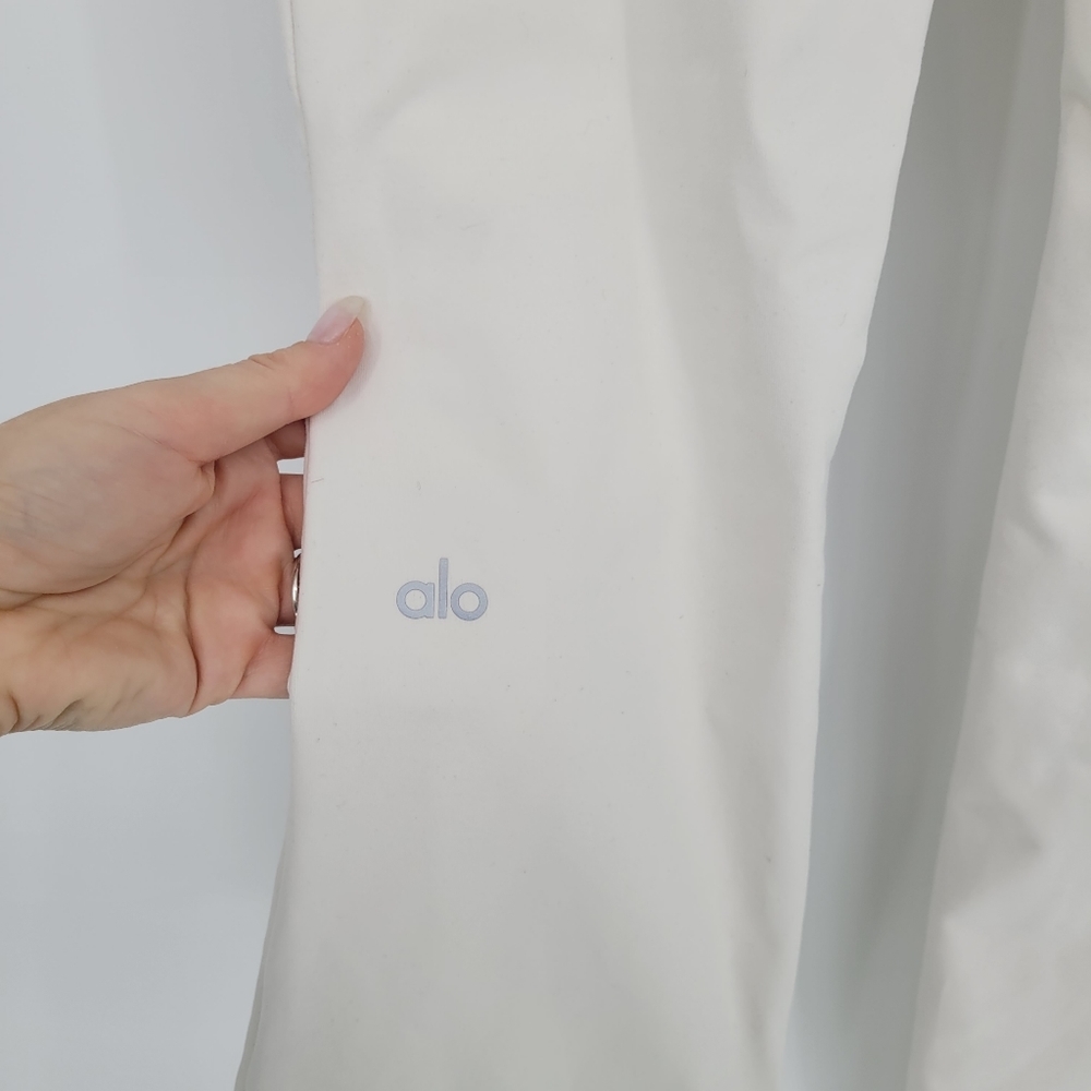 ALO Yoga White Split-Hem Track Pants - Picture 7 of 10